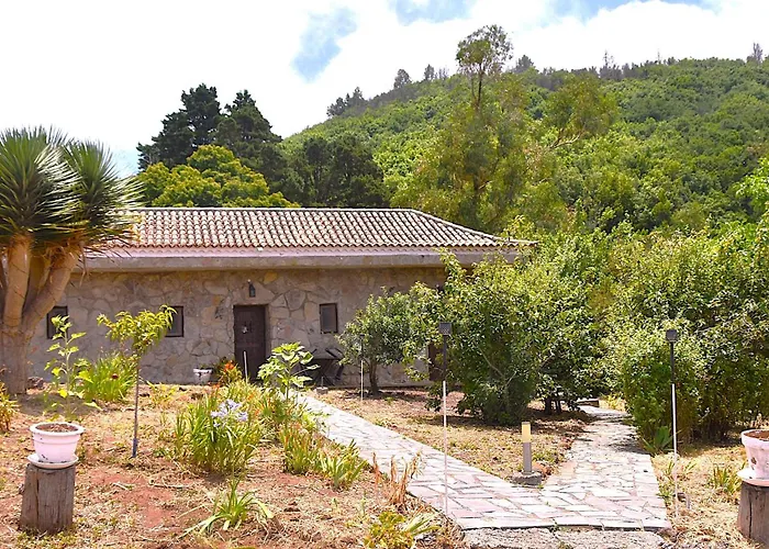 拉嘉斯托萨卡萨乡间酒店 *